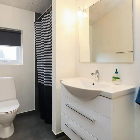 8 Person Holiday In Fjerritslev